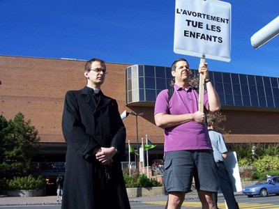 Father Guillaume Lodd, FSSP